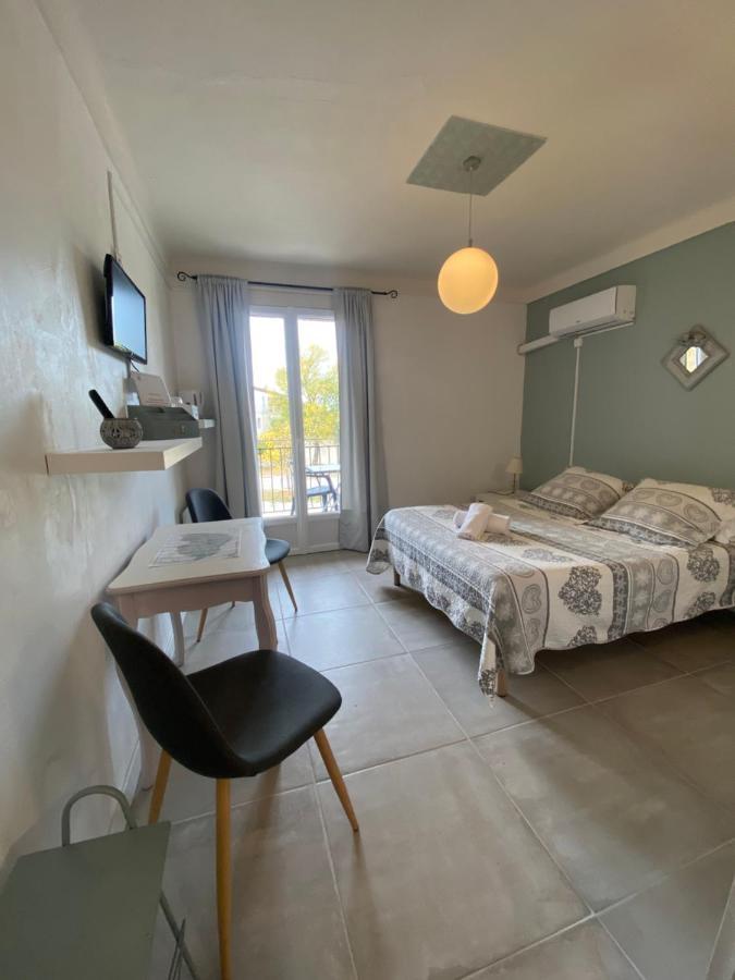 Hotel Carina アプト エクステリア 写真